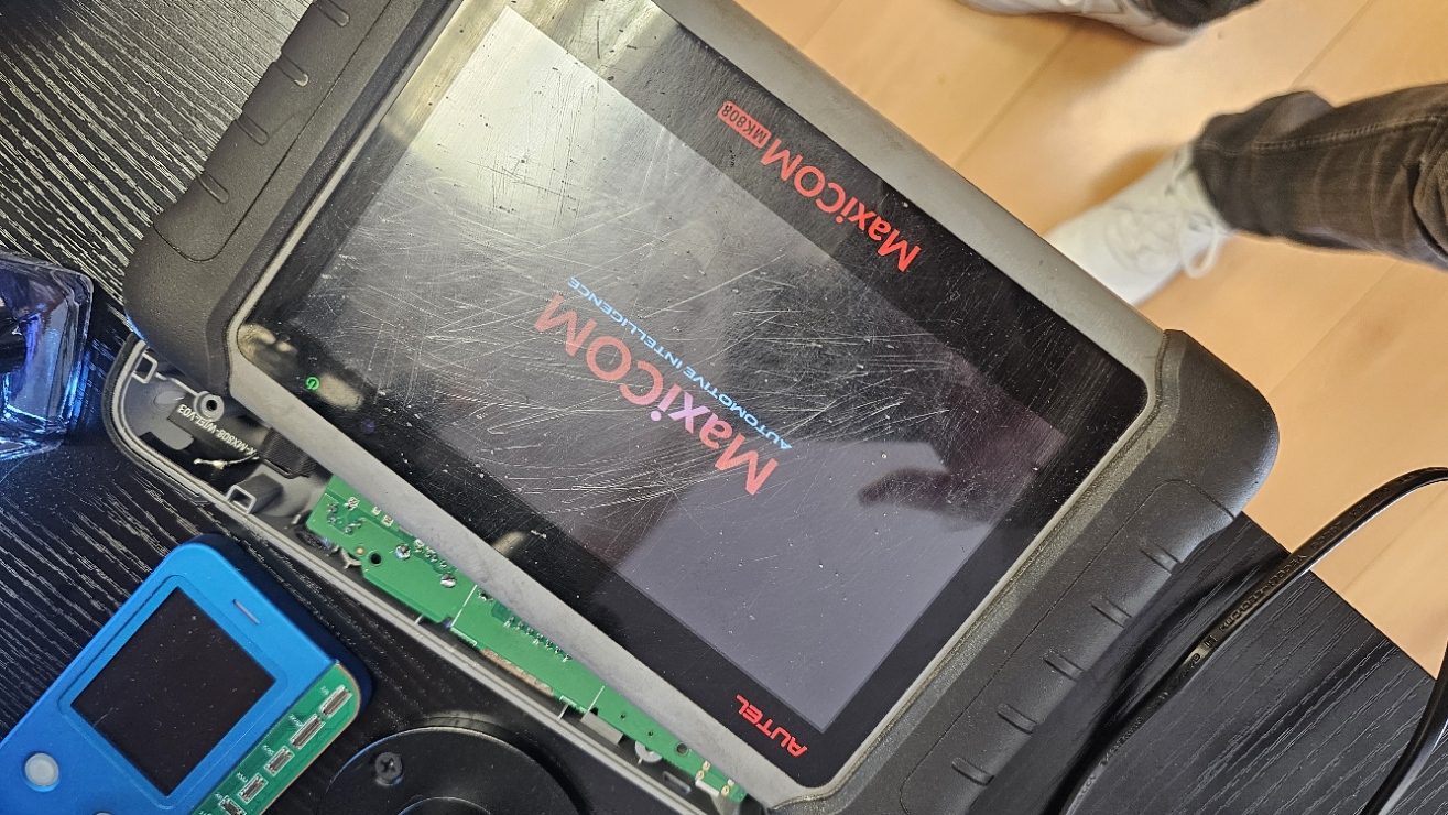 Réparation Smartphone iphone - 20250906_111757